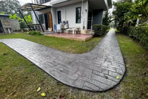 ตัวผลงานคอนกรีตพิมพ์ลาย ลาย EuropeanCobble Garden Home Crave