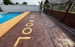 ตัวผลงานคอนกรีตพิมพ์ลาย ลาย Wood Plank 1