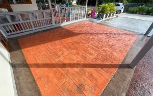 ตัวผลงานคอนกรีตพิมพ์ลาย ลาย Wood Plank 5
